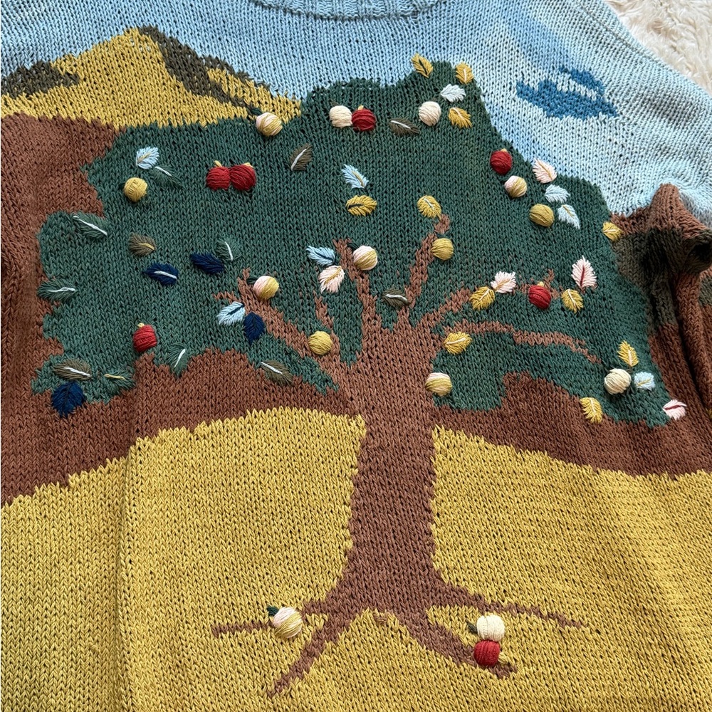 Story mfg. Bountiful Tree Organic Cotton Sweater - Size Medium - Picture 4 of 8